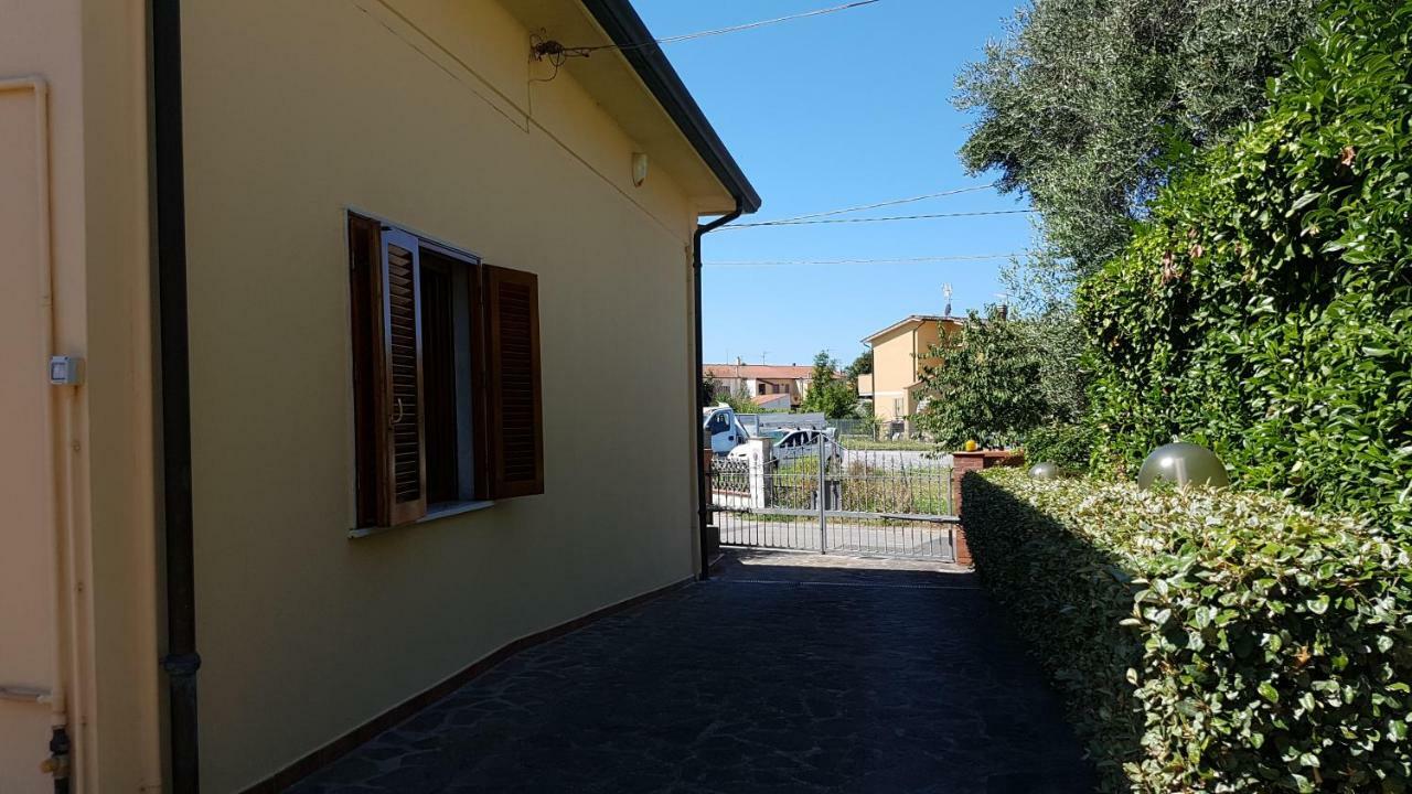 Casa Magnolia Villa Arena Metato Buitenkant foto